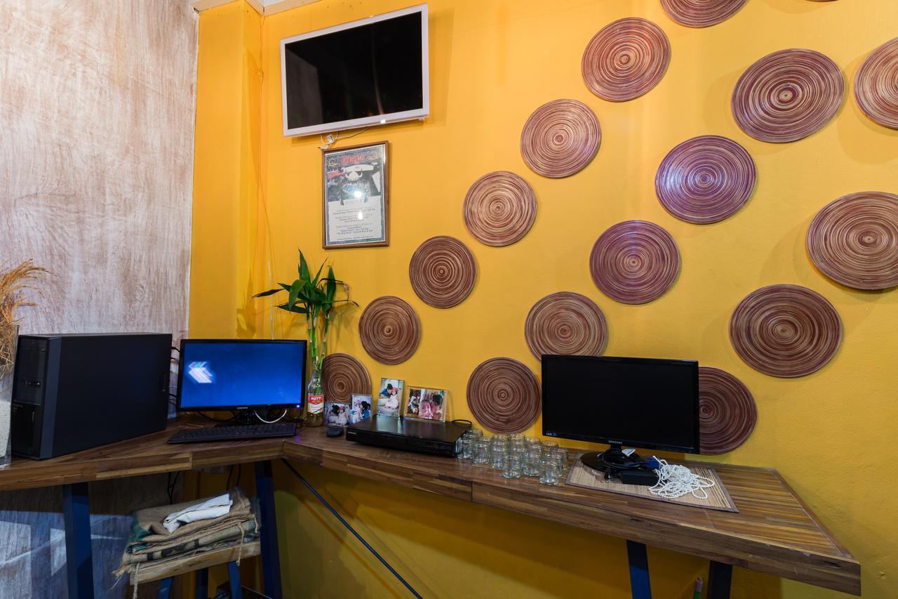 Wire Hostel Patong Exterior foto